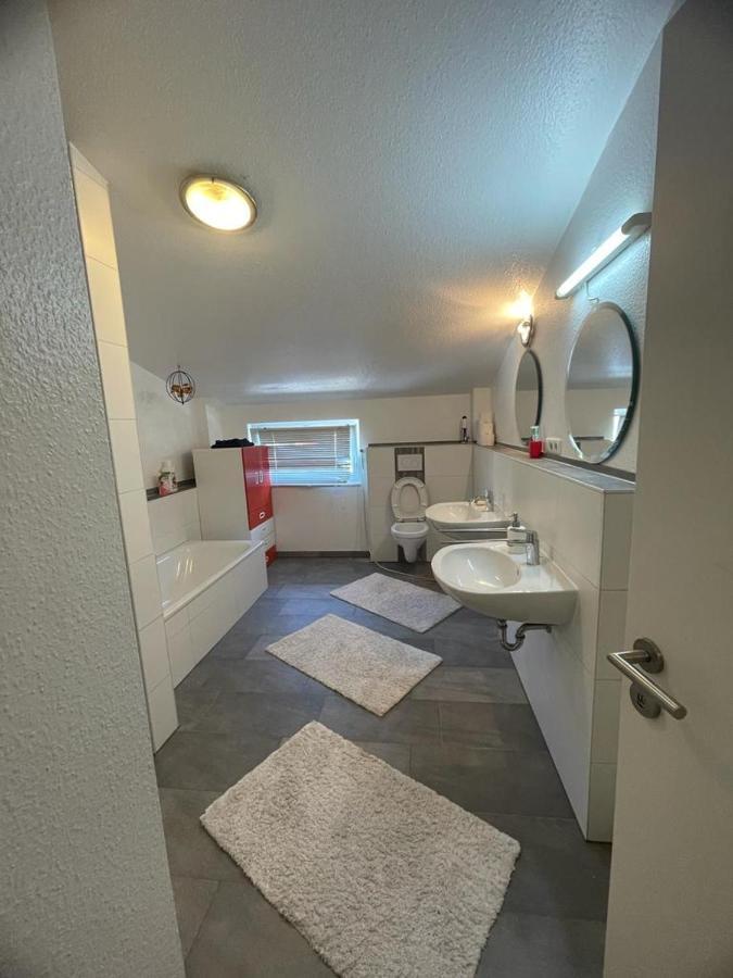 נירנברג Fairbooking24Private Apartments Nbg Exhibition Ground Room Agancy מראה חיצוני תמונה