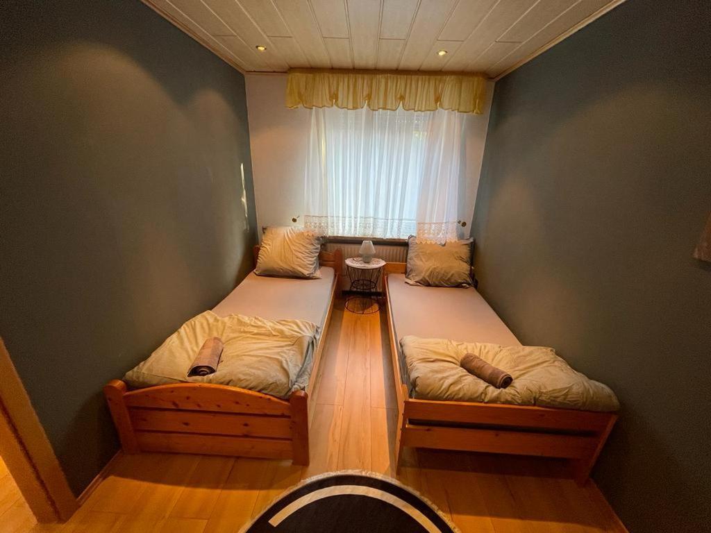 נירנברג Fairbooking24Private Apartments Nbg Exhibition Ground Room Agancy מראה חיצוני תמונה