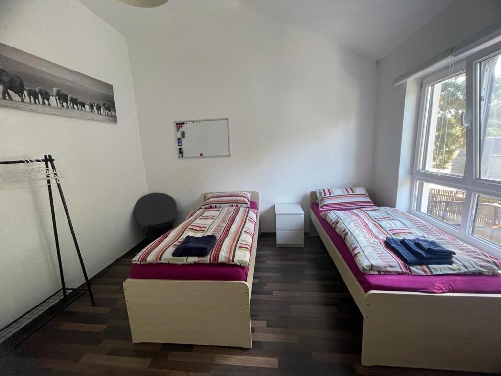 נירנברג Fairbooking24Private Apartments Nbg Exhibition Ground Room Agancy מראה חיצוני תמונה